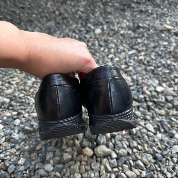 Dansko Wedge Casual Clogs Black Leather Upper Size 38, 7.5-8 US Women’s - Picture 5 of 11